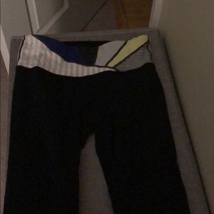 Lulu lemon wunder under crop size 4